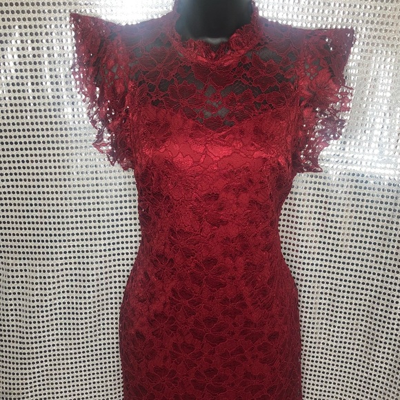 #EnfocusStudio 🍷 Lace Midi Dress - Picture 2 of 8